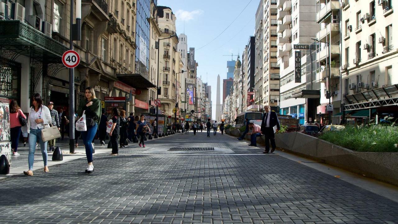Estilo Y Comodidad En Av Corrientes, Departamento Con Estacionamiento Para Autos Buenos Aires Esterno foto